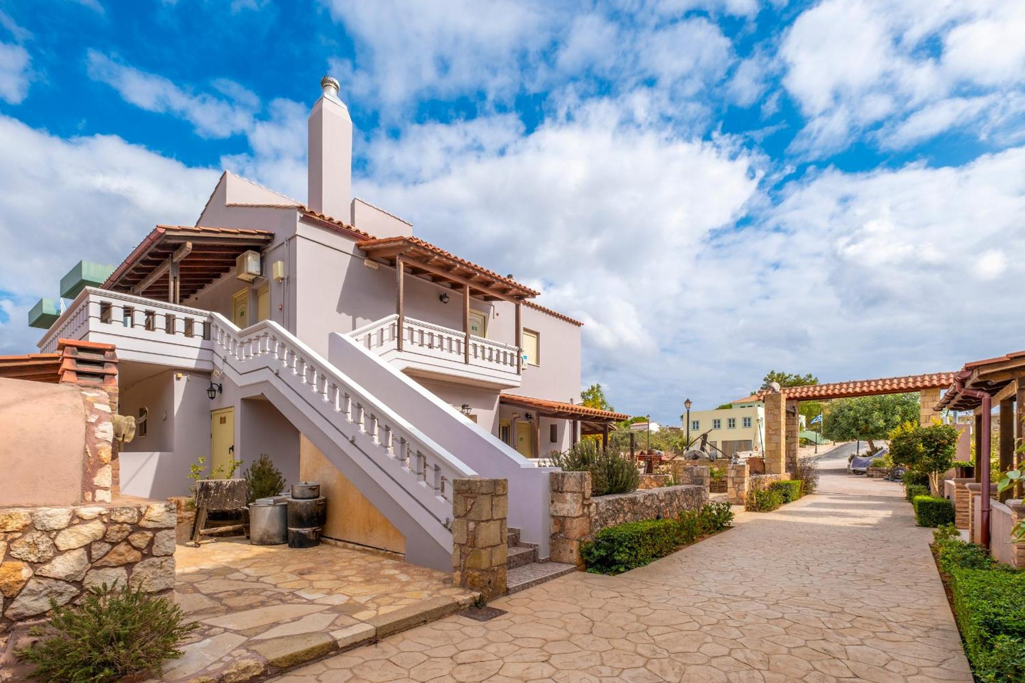 Areti Suites Kathiana Exterior photo